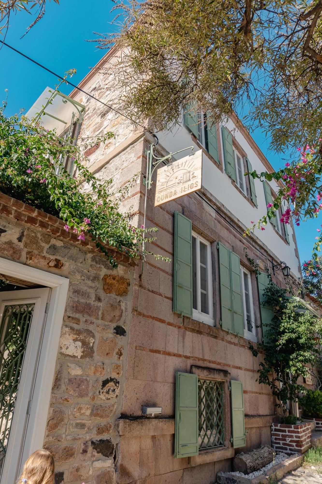 Cunda Ilios Hotel Ayvalik Exterior photo